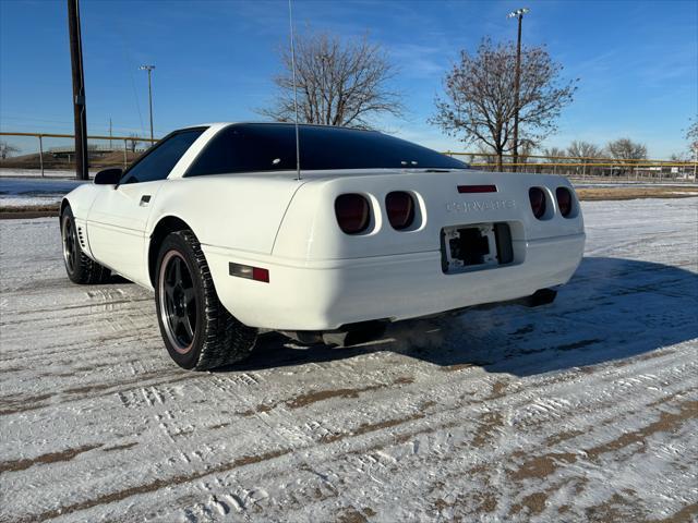 used 1995 Chevrolet Corvette car, priced at $11,999