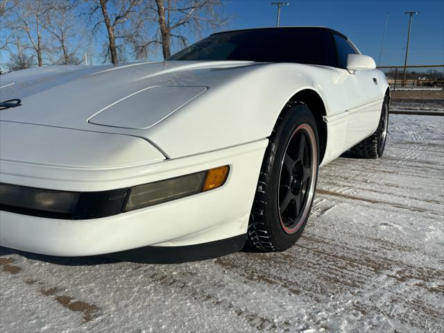 used 1995 Chevrolet Corvette car, priced at $11,999