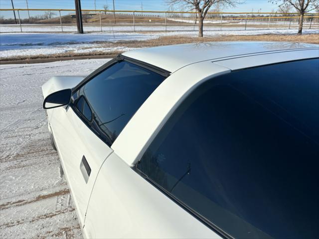 used 1995 Chevrolet Corvette car, priced at $11,999