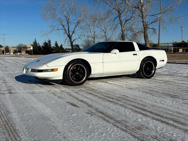 used 1995 Chevrolet Corvette car, priced at $11,999