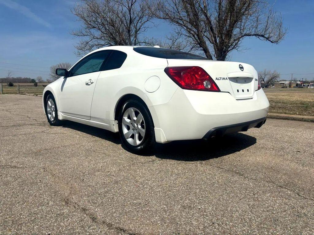 used 2009 Nissan Altima car, priced at $9,999
