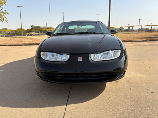 used 2001 Saturn SC car, priced at $8,999