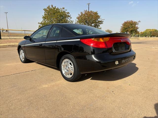 used 2001 Saturn SC car, priced at $8,999