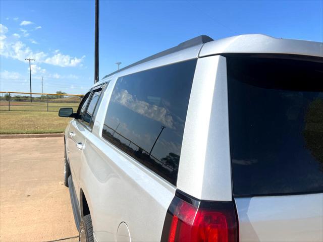 used 2015 Chevrolet Suburban car, priced at $24,999