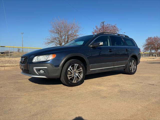 used 2015 Volvo XC70 car, priced at $19,999