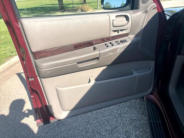 used 2002 Dodge Durango car, priced at $6,999