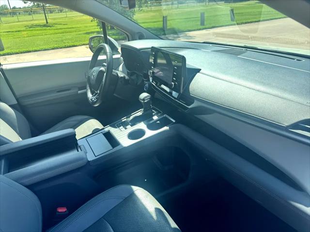 used 2021 Toyota Sienna car, priced at $39,999