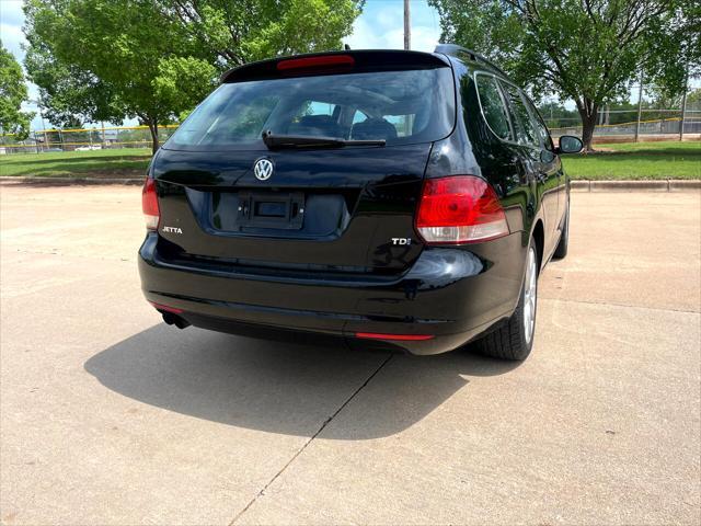 used 2014 Volkswagen Jetta SportWagen car, priced at $12,999