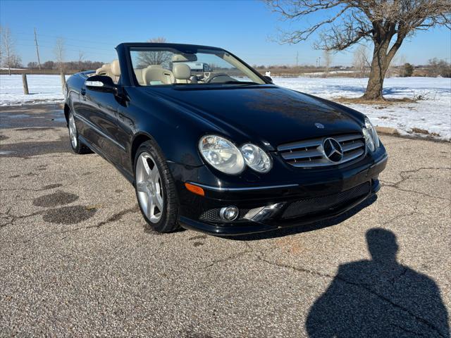 used 2008 Mercedes-Benz CLK-Class car, priced at $11,999