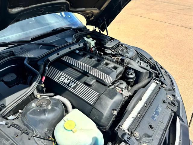used 2000 BMW Z3 car, priced at $9,999