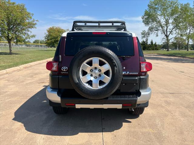 used 2007 Toyota FJ Cruiser car, priced at $12,999