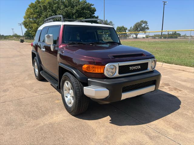 used 2007 Toyota FJ Cruiser car, priced at $12,999