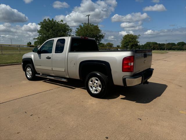 used 2009 Chevrolet Silverado 1500 car, priced at $13,999