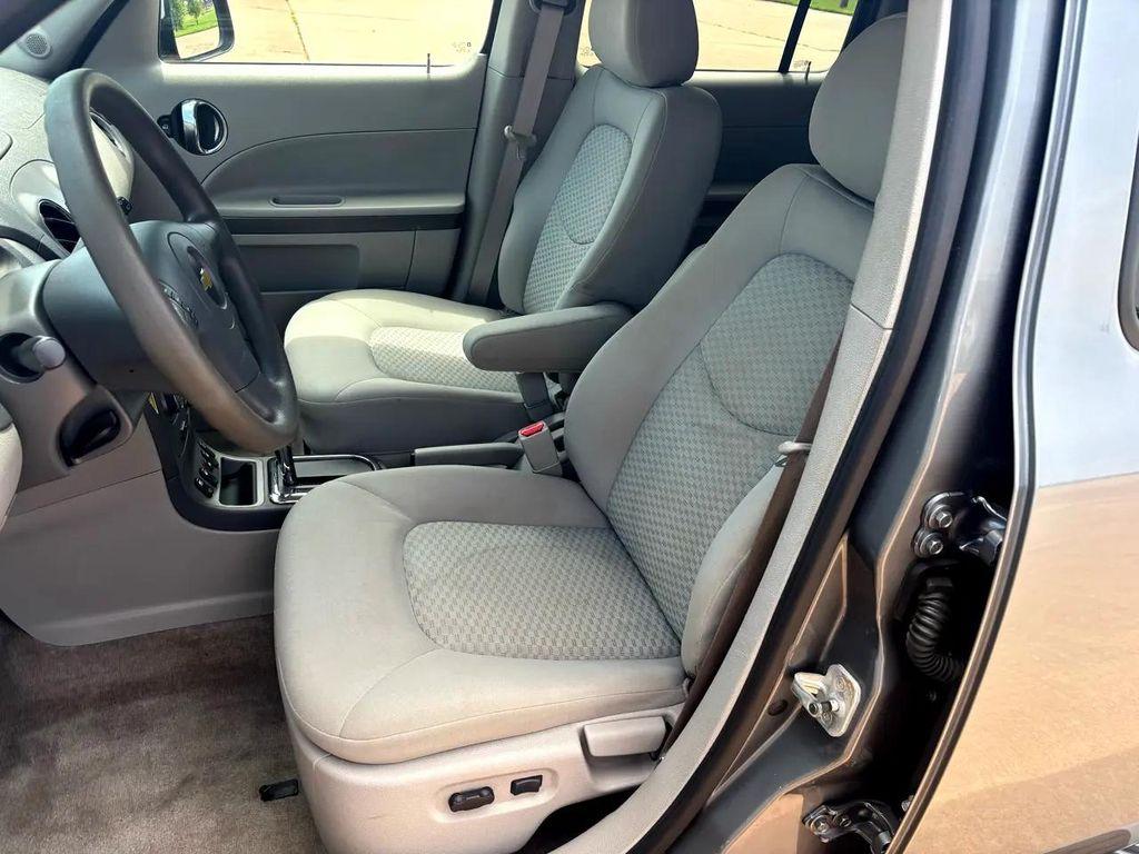 used 2006 Chevrolet HHR car, priced at $10,999