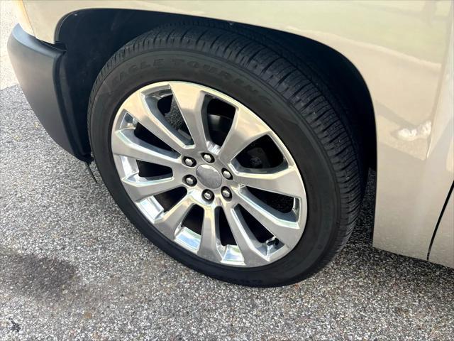 used 2009 Chevrolet Silverado 1500 car, priced at $16,999