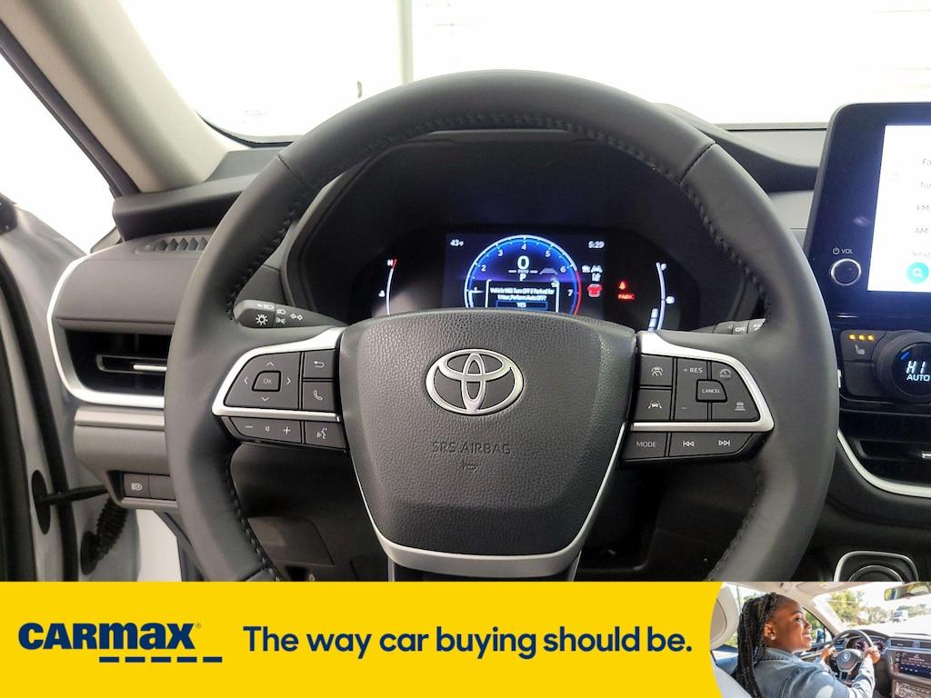 used 2024 Toyota Grand Highlander car, priced at $51,998