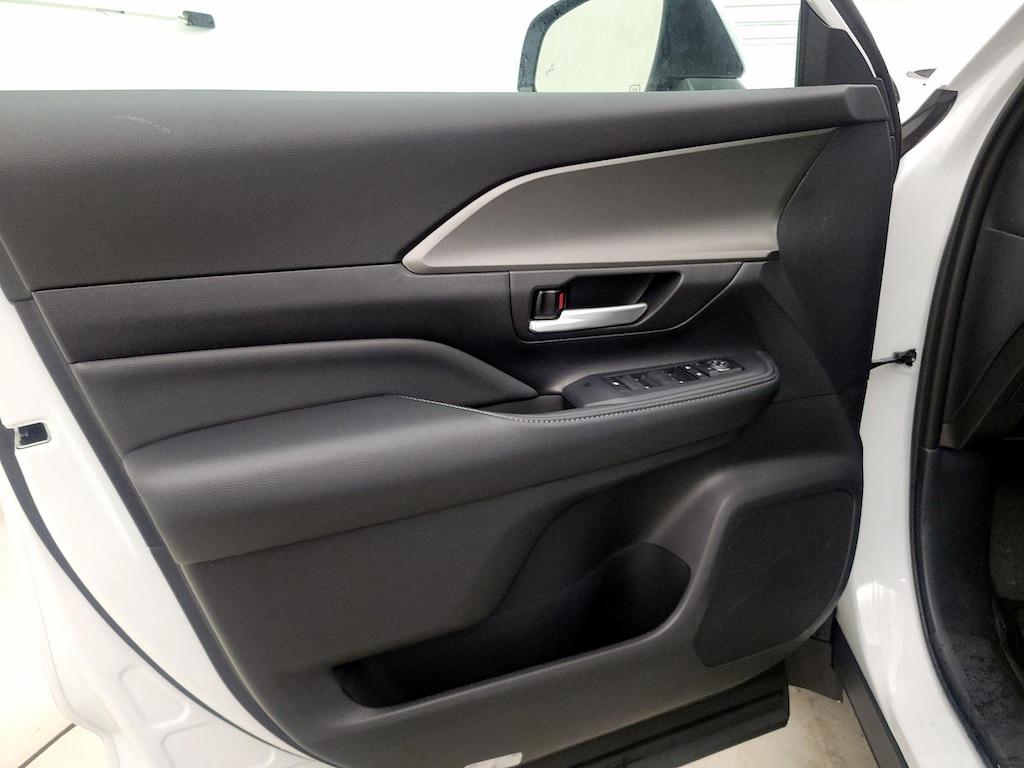 used 2024 Toyota Grand Highlander car, priced at $51,998
