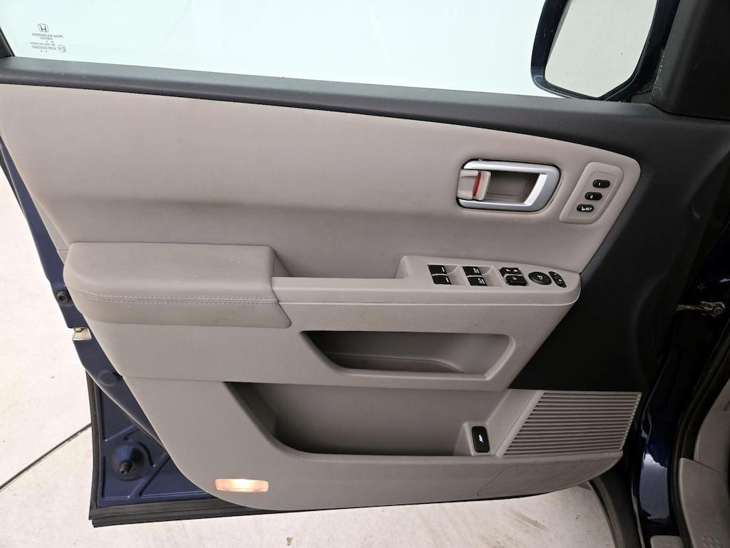 used 2015 Honda Pilot car, priced at $17,998