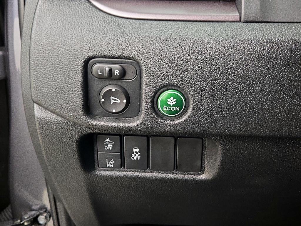 used 2022 Honda Pilot car, priced at $34,998