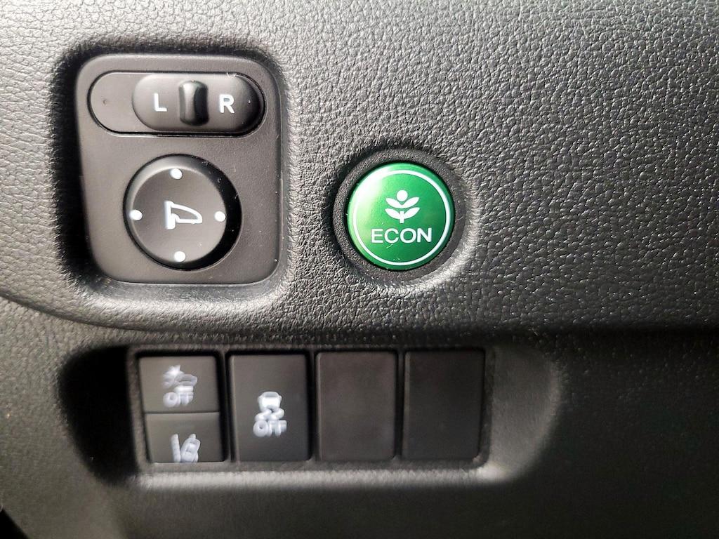 used 2022 Honda Pilot car, priced at $34,998