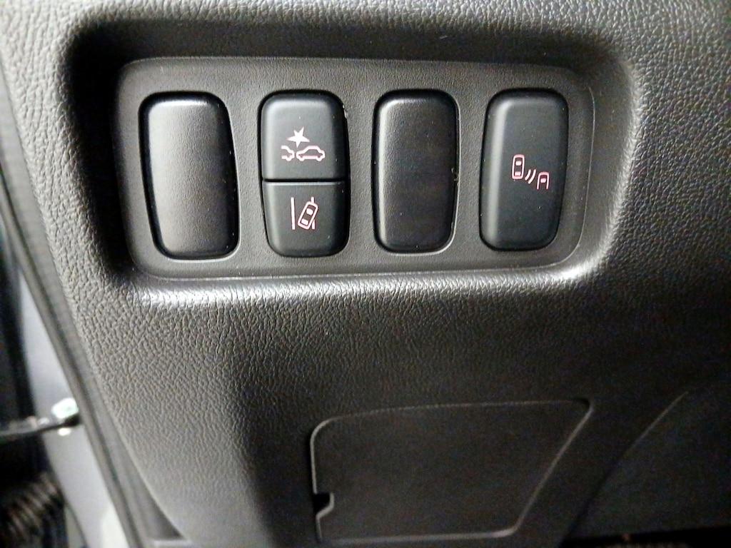 used 2024 Mitsubishi Outlander Sport car, priced at $21,998