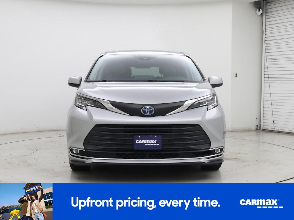used 2021 Toyota Sienna car, priced at $33,998