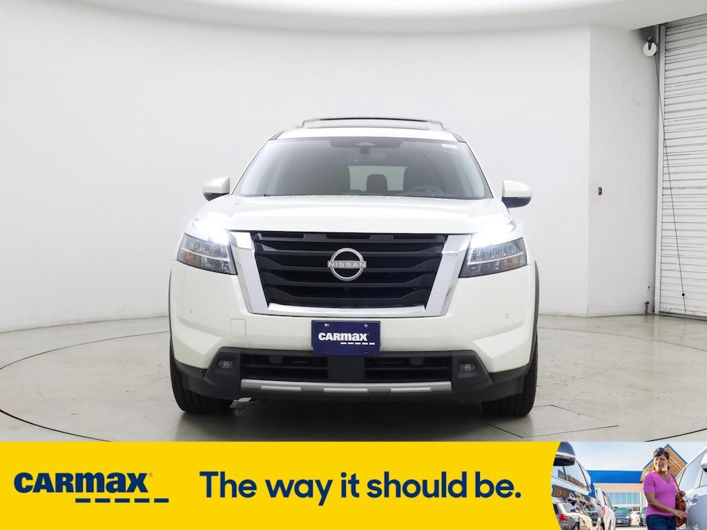used 2023 Nissan Pathfinder car, priced at $40,998