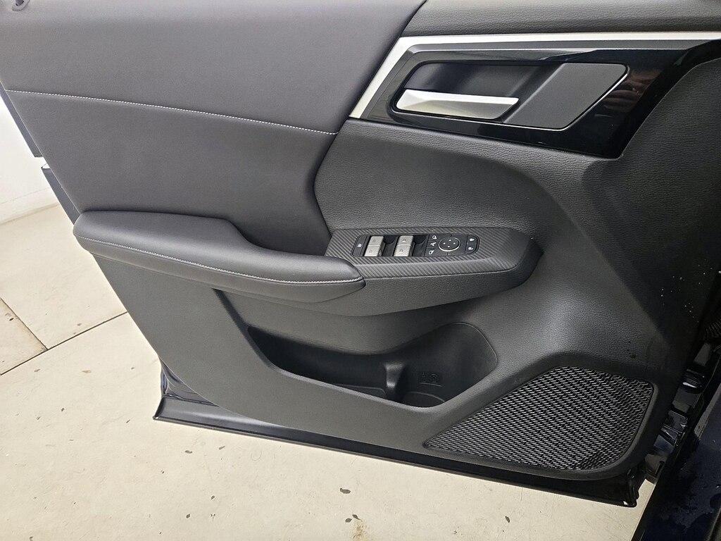 used 2023 Mitsubishi Outlander car, priced at $27,998