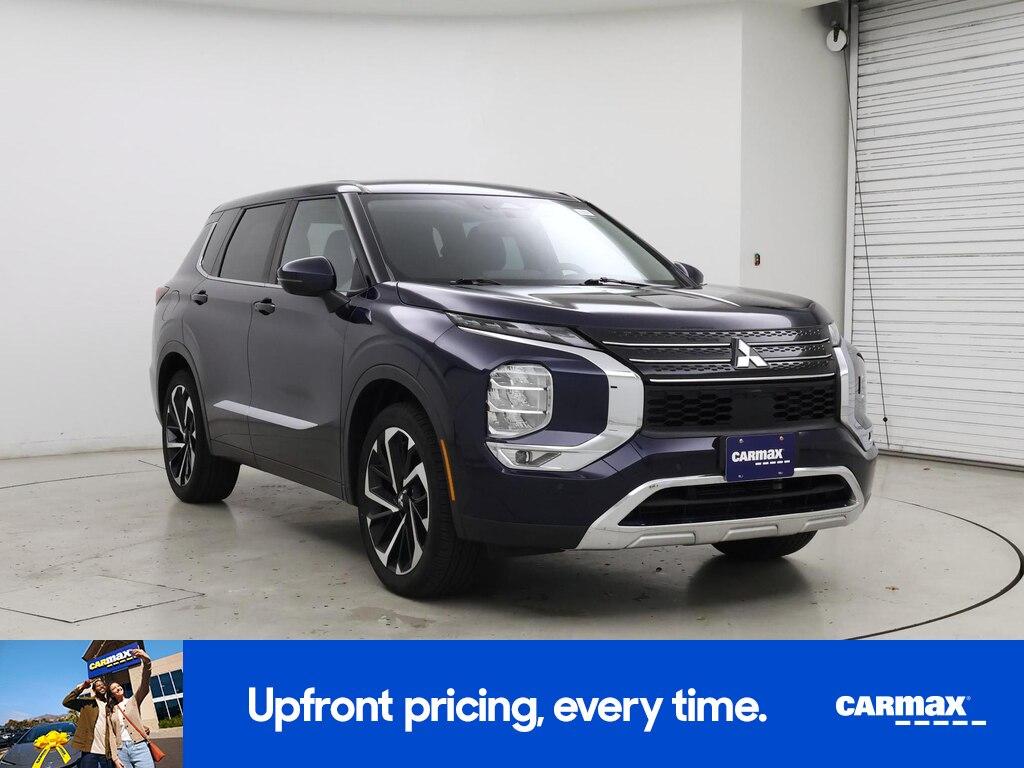 used 2023 Mitsubishi Outlander car, priced at $27,998
