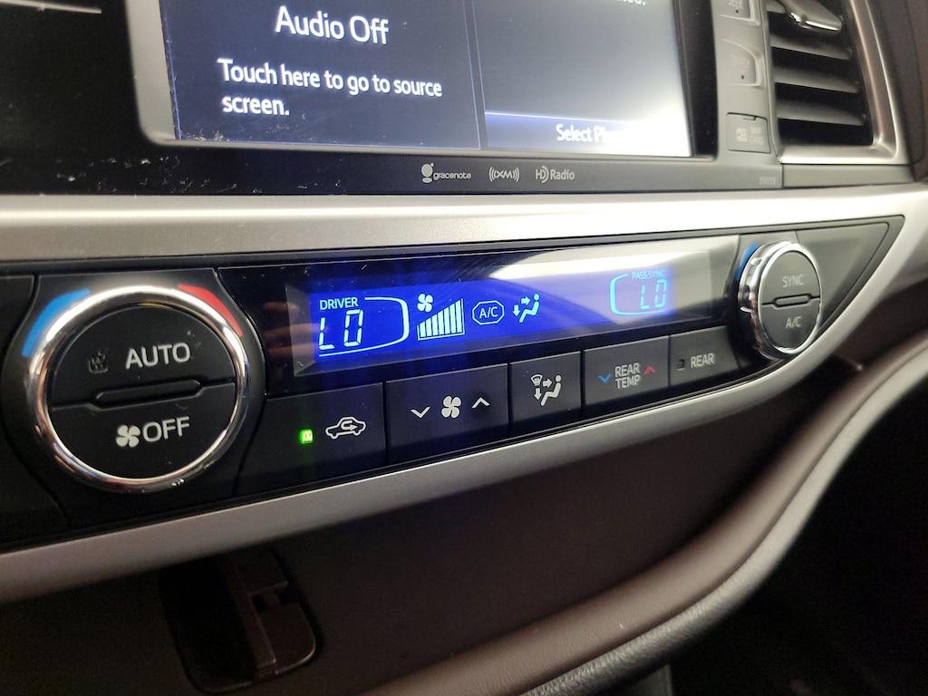 used 2016 Toyota Highlander car, priced at $30,998