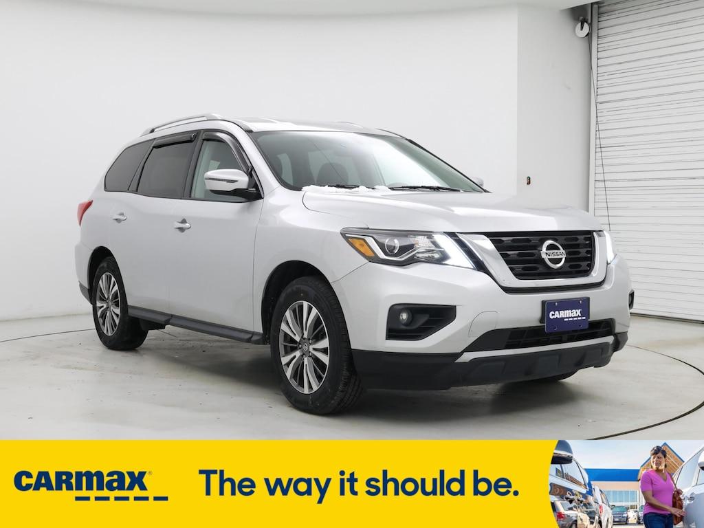 used 2019 Nissan Pathfinder car, priced at $23,998