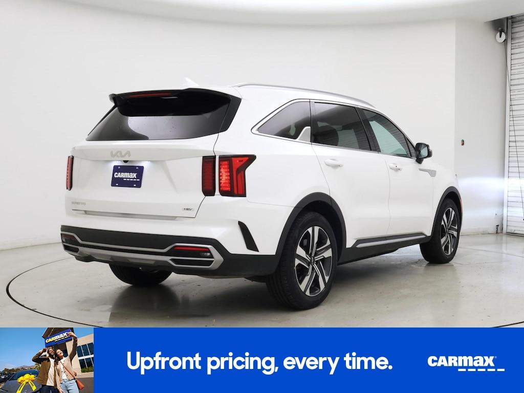 used 2023 Kia Sorento Hybrid car, priced at $29,998