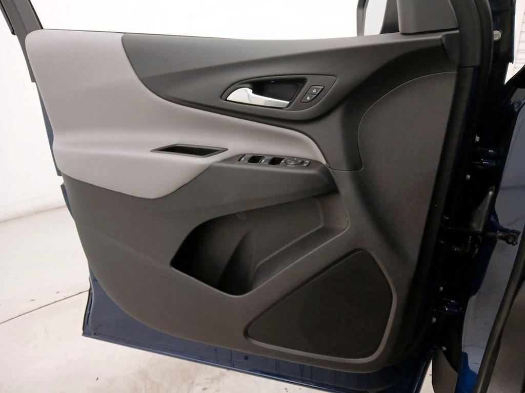 used 2022 Chevrolet Equinox car, priced at $22,998
