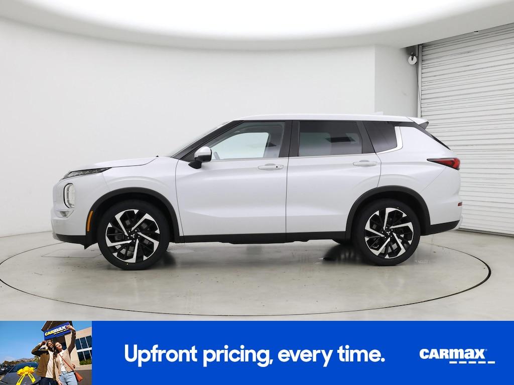 used 2023 Mitsubishi Outlander car, priced at $27,998
