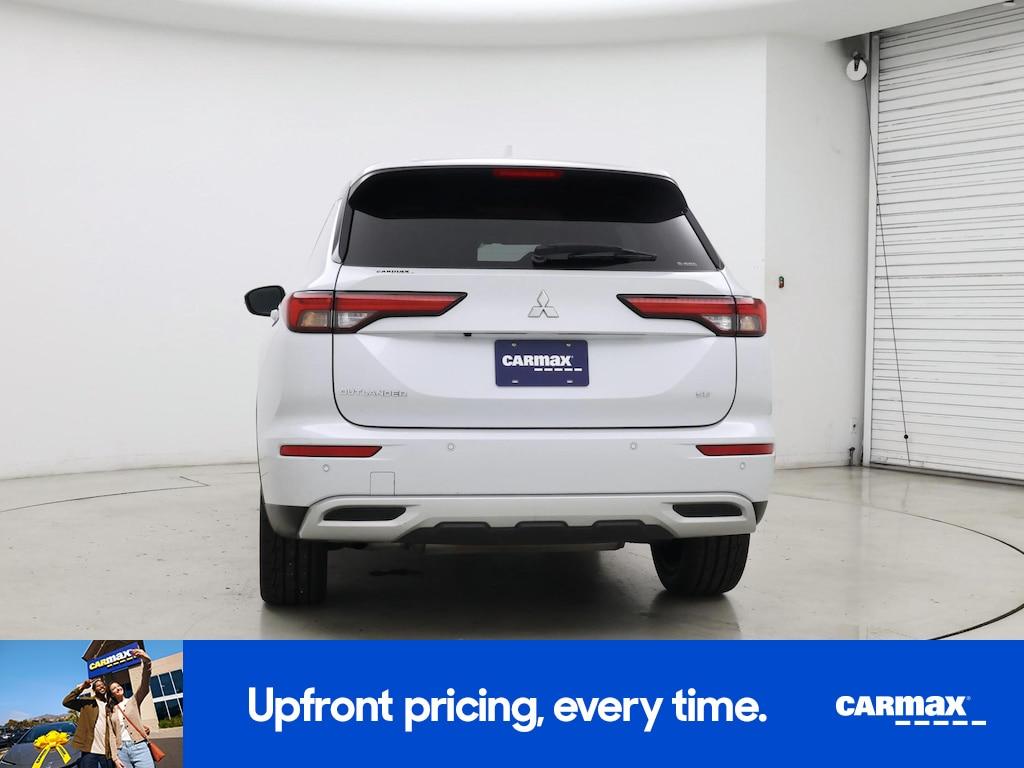 used 2023 Mitsubishi Outlander car, priced at $27,998