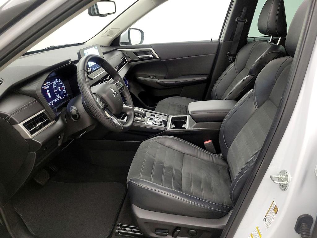 used 2023 Mitsubishi Outlander car, priced at $27,998