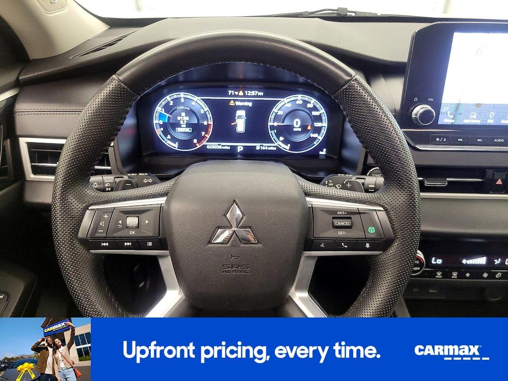used 2023 Mitsubishi Outlander car, priced at $27,998