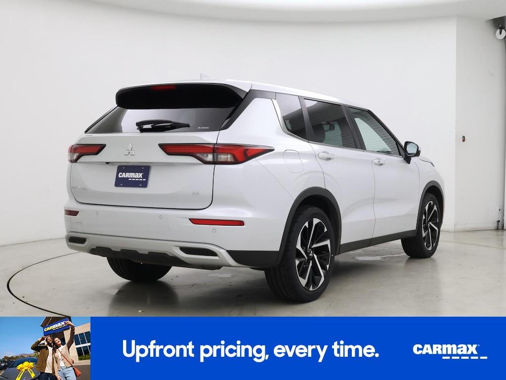 used 2023 Mitsubishi Outlander car, priced at $27,998