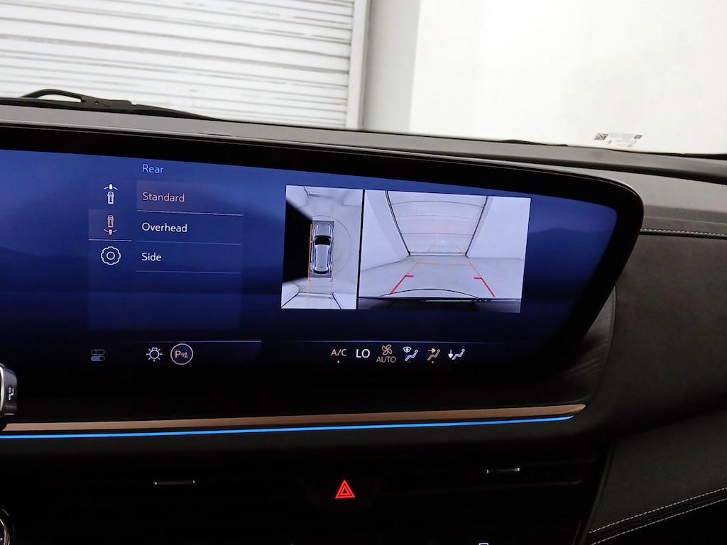 used 2024 Buick Envision car, priced at $29,998