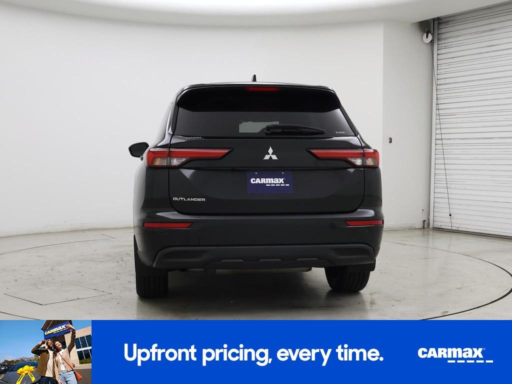 used 2022 Mitsubishi Outlander car, priced at $23,998