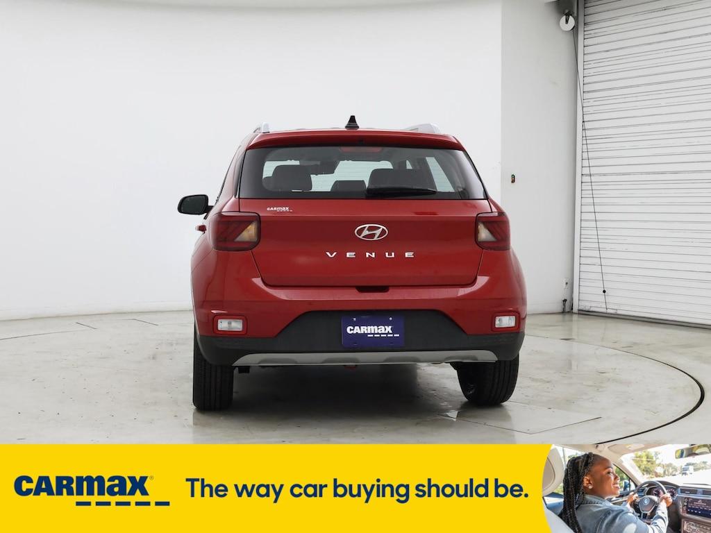 used 2022 Hyundai Venue car, priced at $18,998