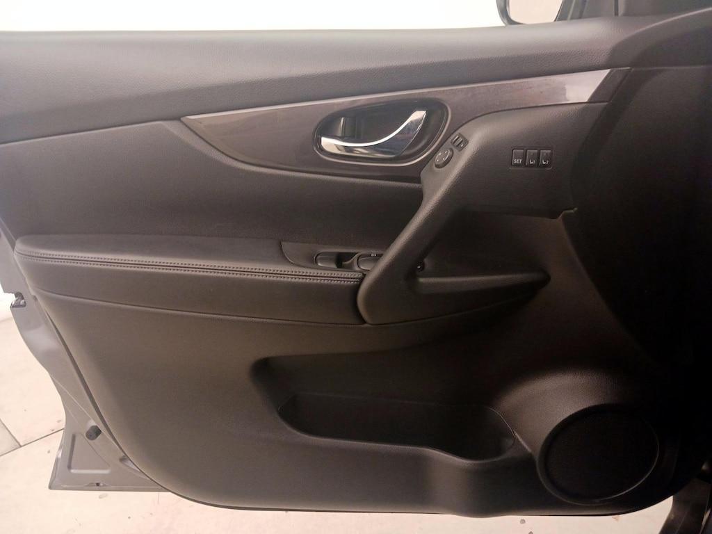 used 2019 Nissan Rogue car, priced at $20,998