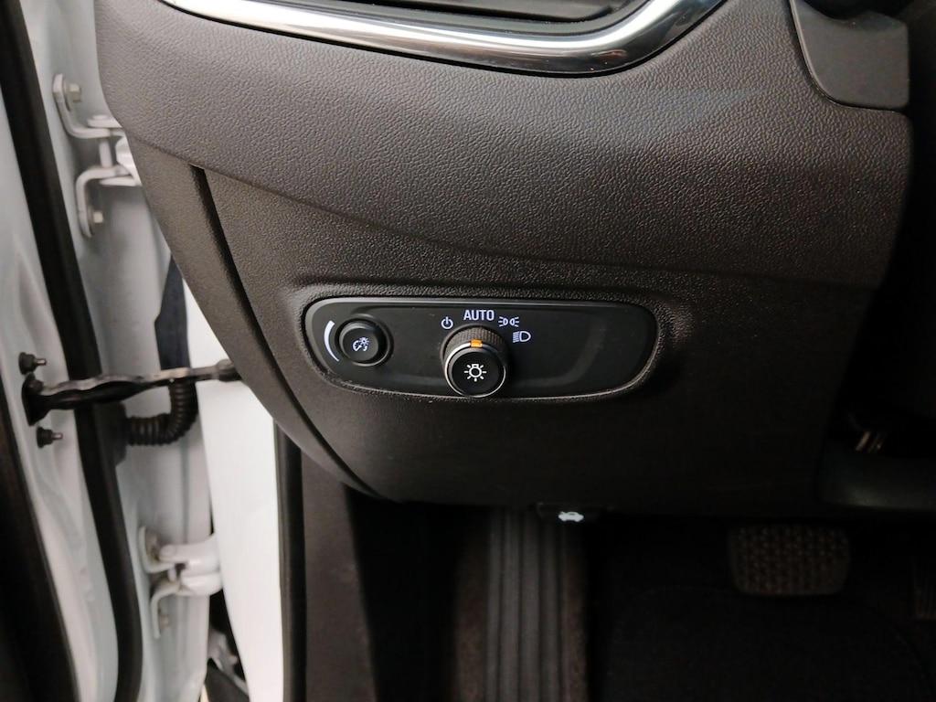 used 2024 Chevrolet Equinox car, priced at $22,998