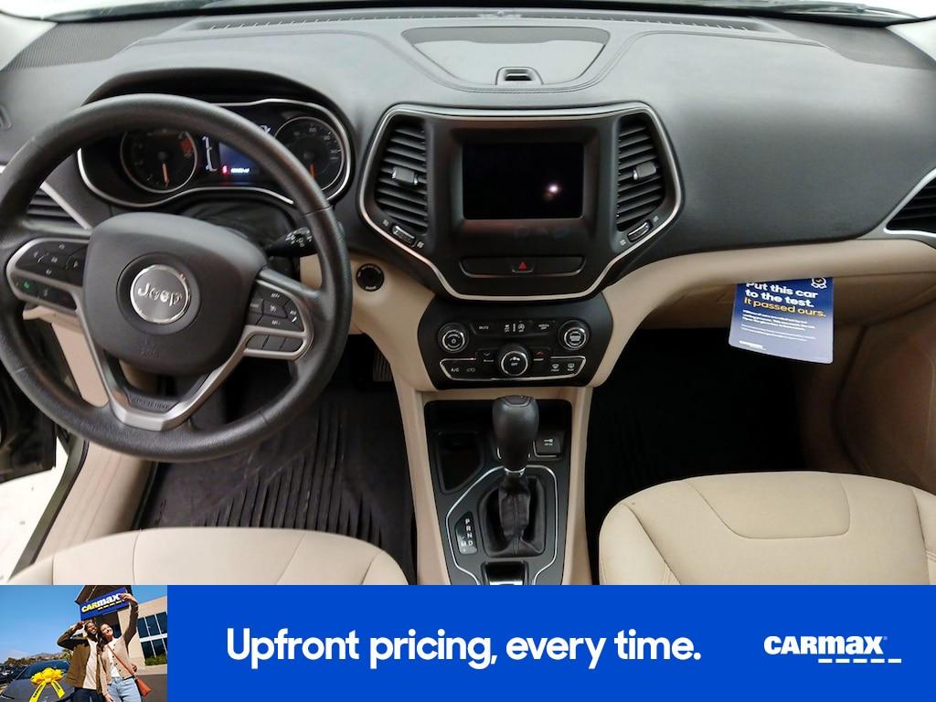 used 2019 Jeep Cherokee car, priced at $13,998