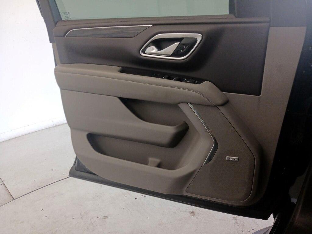 used 2021 GMC Yukon car, priced at $50,998