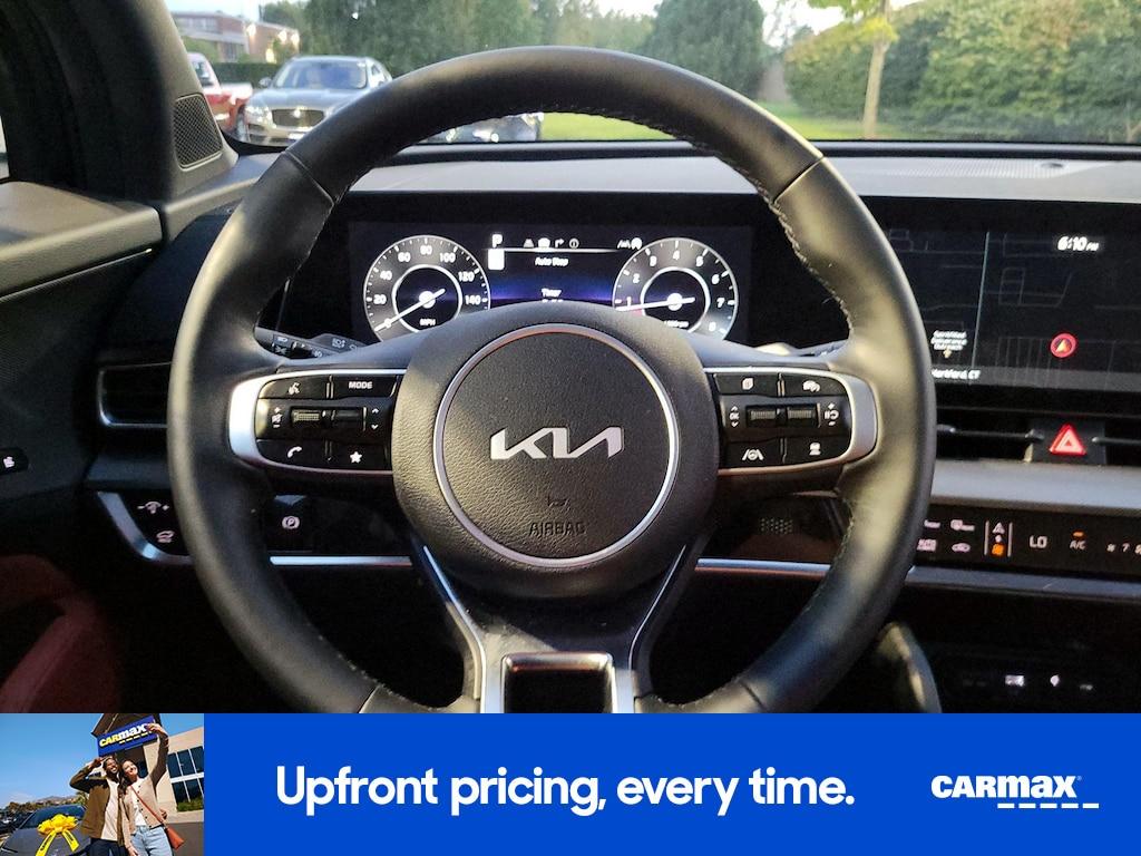 used 2025 Kia Sportage car, priced at $35,998