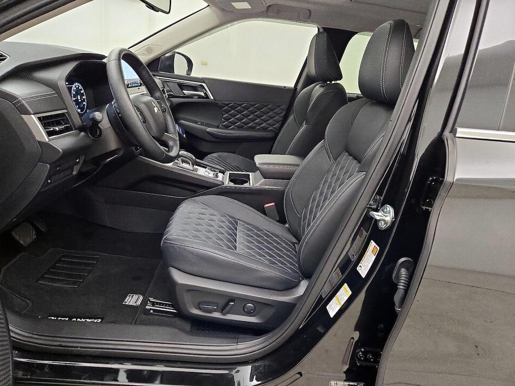 used 2024 Mitsubishi Outlander car, priced at $34,998