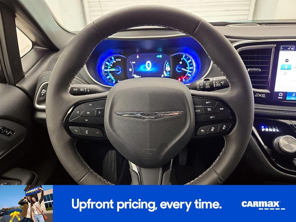 used 2022 Chrysler Pacifica Hybrid car, priced at $32,998
