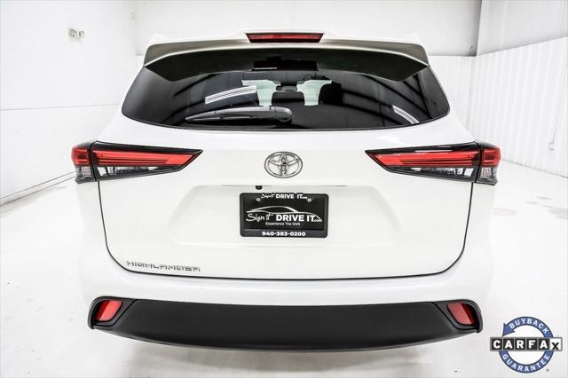 used 2020 Toyota Highlander car, priced at $22,400