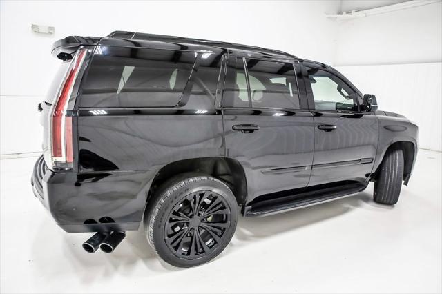 used 2020 Cadillac Escalade car, priced at $35,965